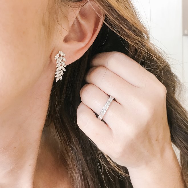 Diamond leaf earrings