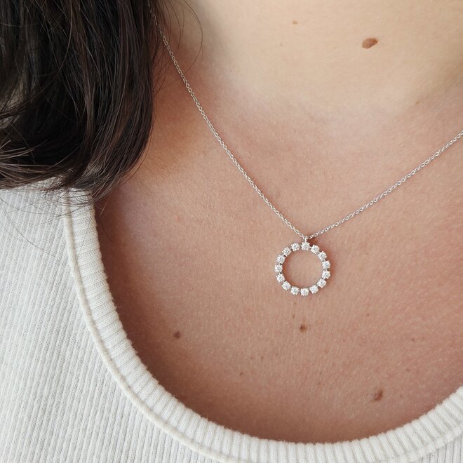 Diamond circle pendant