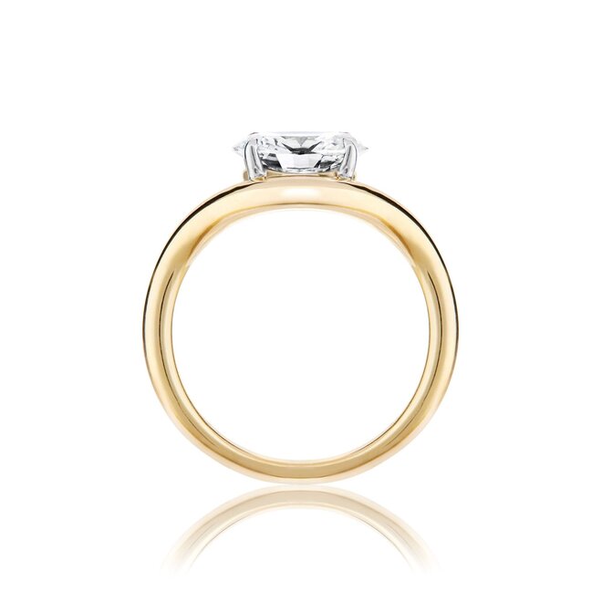 LAB The Sloane oval cut engagement ring