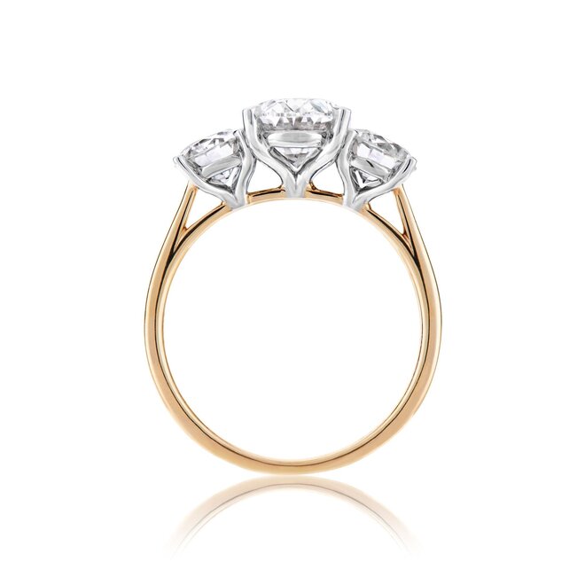 LAB The Grace oval cut trinity ring