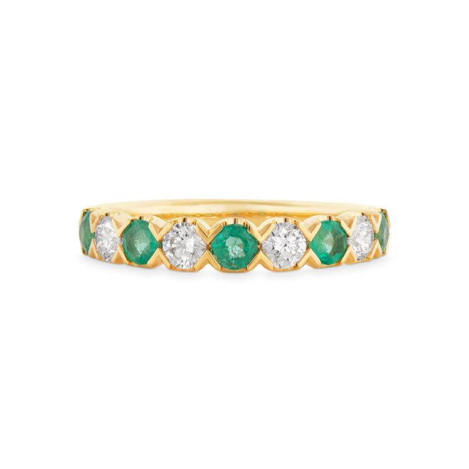 Alternating emerald and diamond ring