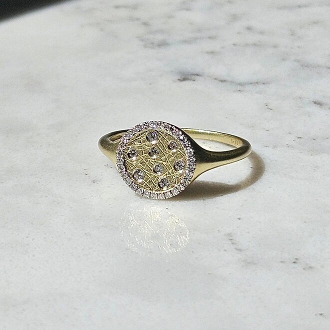 Diamond halo signet ring