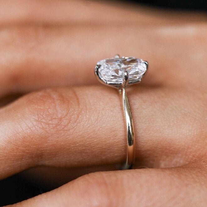 LAB The Willow cushion cut solitaire