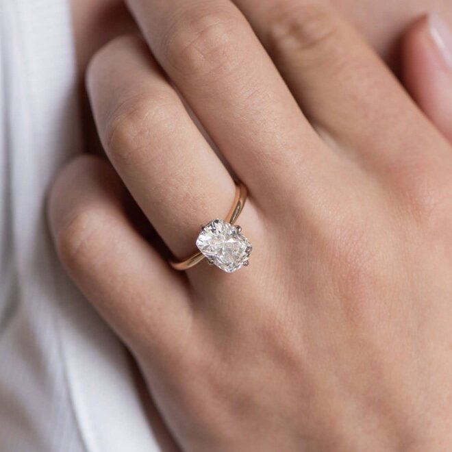 LAB The Willow cushion cut solitaire