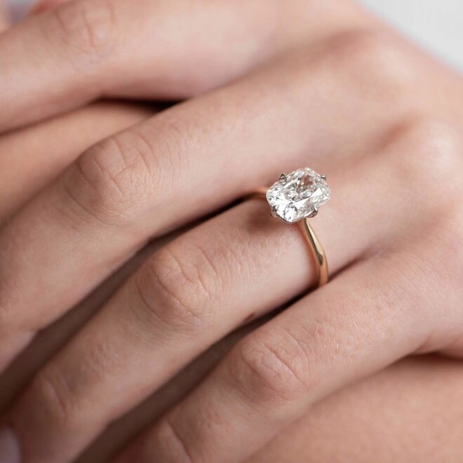 LAB The Willow cushion cut solitaire