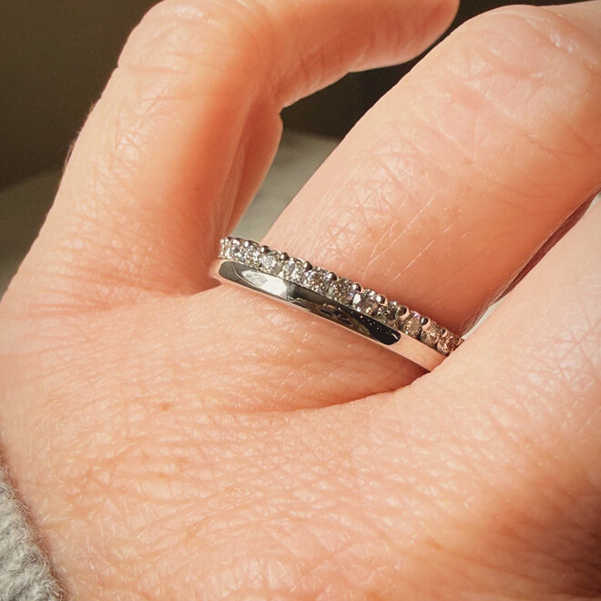 Diamond demi band - large