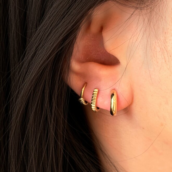 Reversible huggie earrings - petite