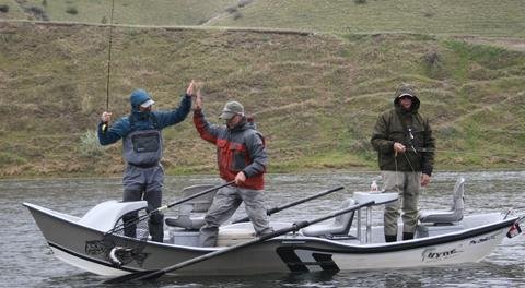 Fly fishing boats: choose the best boat