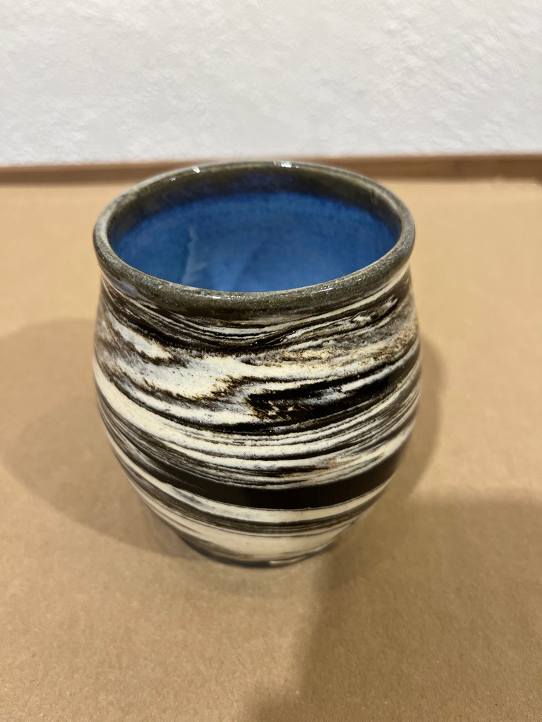 Black clay Sierra cup