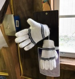 Andean Art Alpaca Gloves, Child's White,