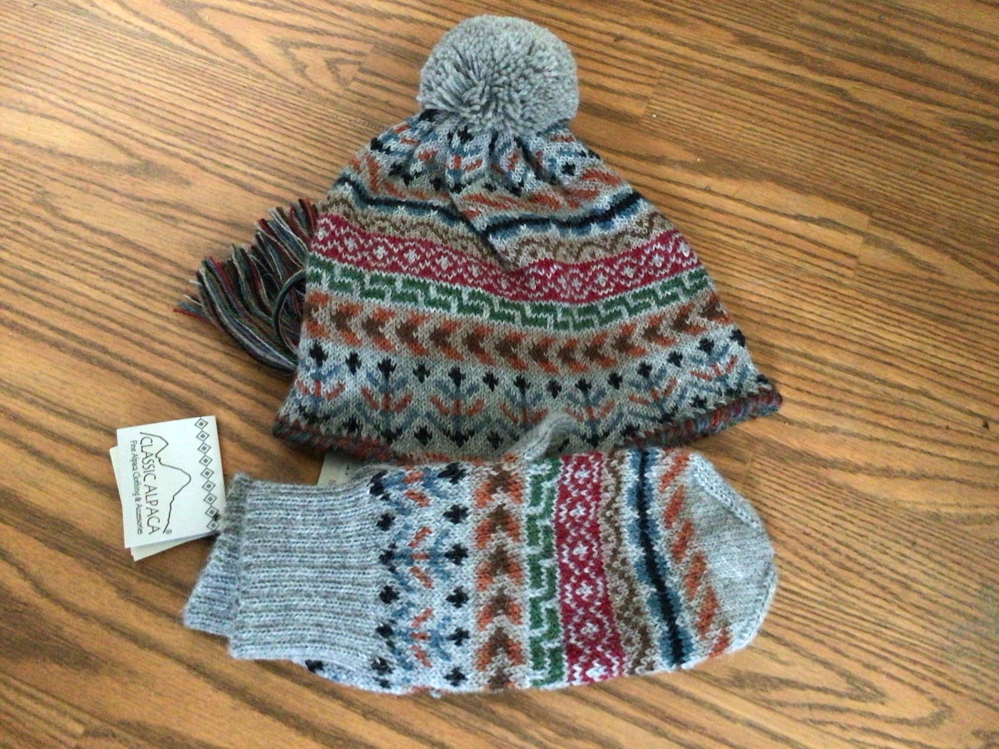 Classic Alpacas Alpaca Chullo/Mittens Set