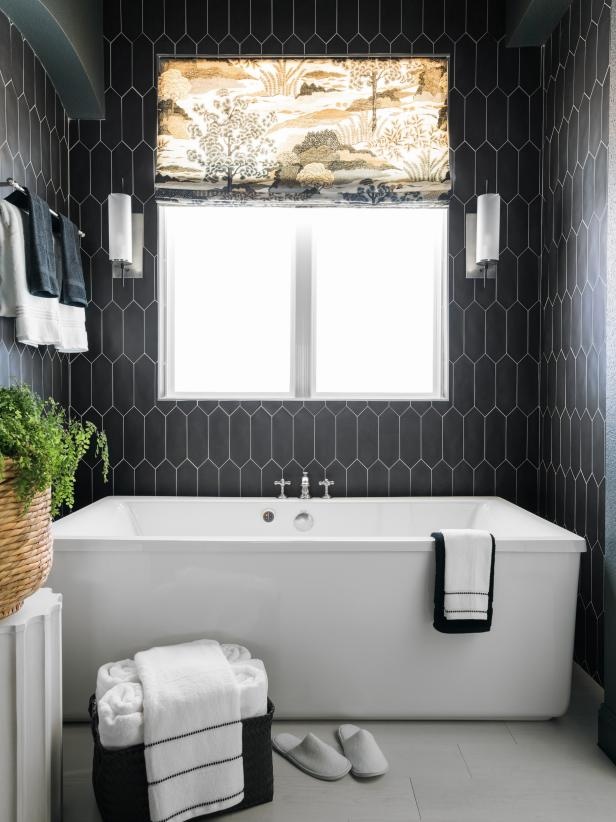 HGTV Smart Home 2019 Bathroom