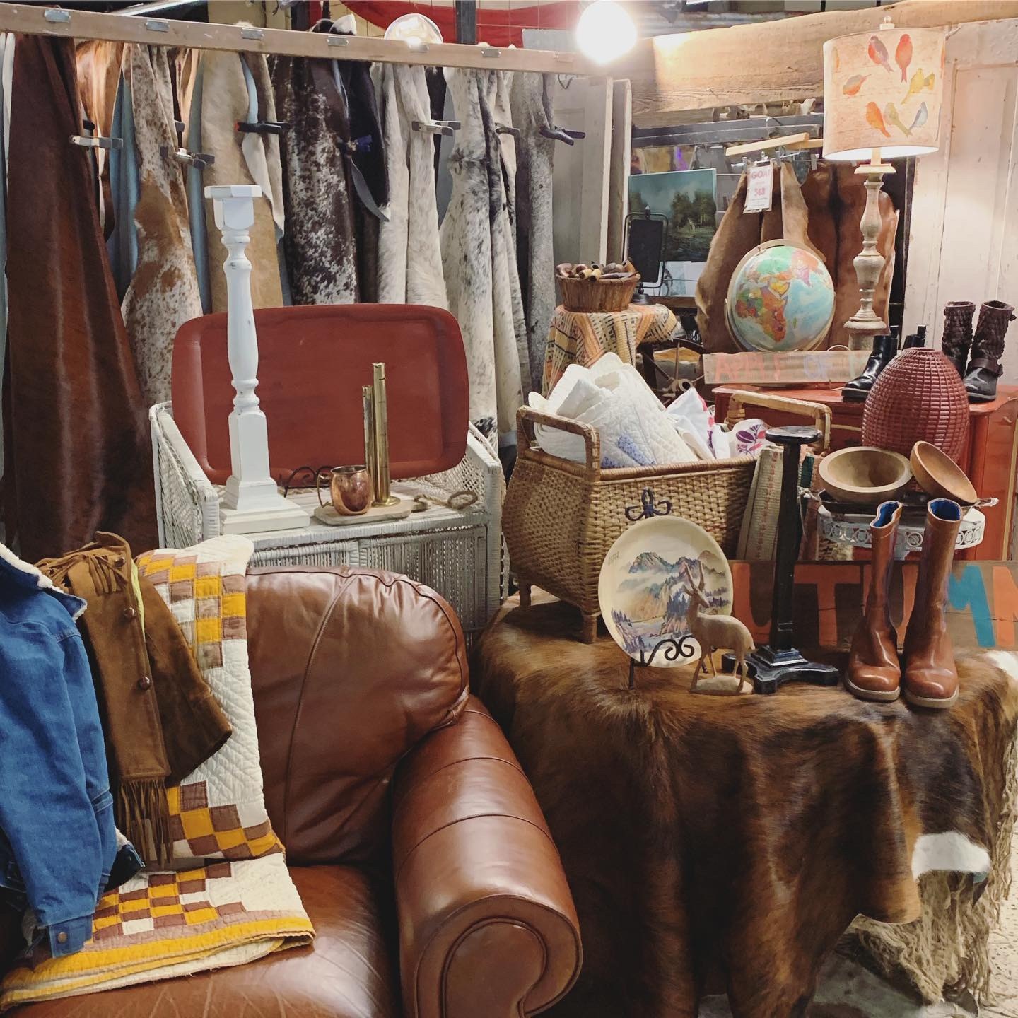 How to be a junk show vendor