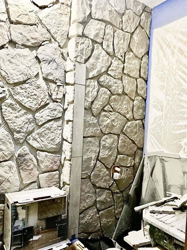 Stone Wall Installation in a bathroom