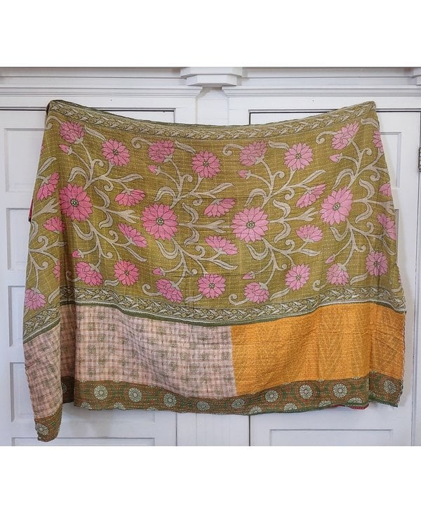 Kantha Sari Throw Blanket #1109