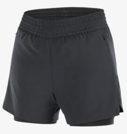 Salomon Wm ShakeOut Core 2n1 Shorts 4"