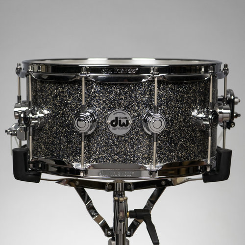 DW DW Collectors Maple 6.5x14" Snare Drum - Black Galaxy w/ Chrome Hardware DW DW Collectors Maple 6.5x14" Snare Drum - Black Galaxy w/ Chrome Hardware