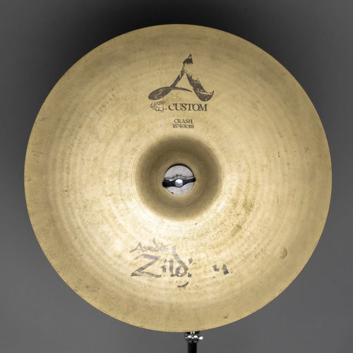 Zildjian Used Zildjian 16" A Custom Crash Cymbal Zildjian Used Zildjian 16" A Custom Crash Cymbal