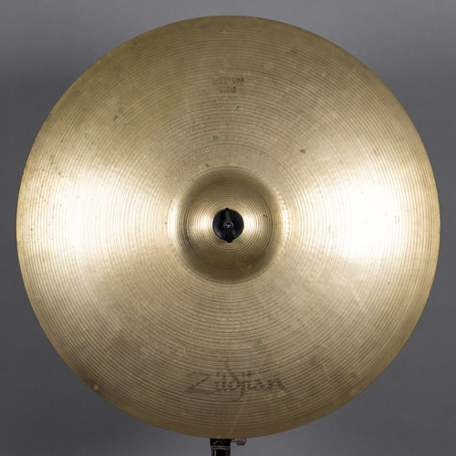 Zildjian Used Zildjian 22" A Medium Ride Zildjian Used Zildjian 22" A Medium Ride