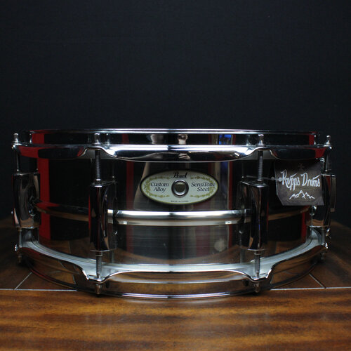 Pearl Used Pearl SensiTone 5x14" Steel Snare Drum