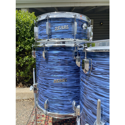 Pearl Used Pearl President Series Deluxe 5pc Shellpack (Ocean Ripple)