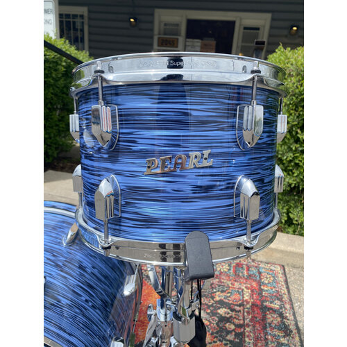Pearl Used Pearl President Series Deluxe 5pc Shellpack (Ocean Ripple)