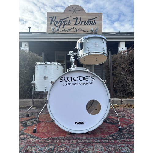 Swede's Custom Drums Raffle (30 Entries)