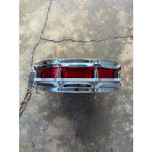 Pearl Used Pearl 3.5x14" Brass Free Floater Snare Drum (21st Anniversary Hammered Red Shell)