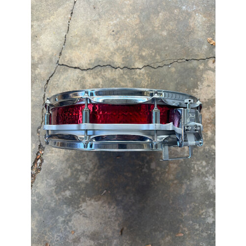 Pearl Used Pearl 3.5x14" Brass Free Floater Snare Drum (21st Anniversary Hammered Red Shell)