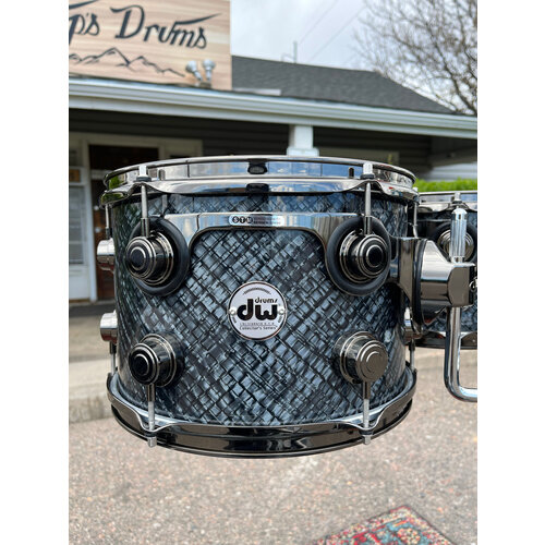 DW DW Collector's 4pc SSC Maple Shellpack (Grey Crystal Finish Ply w/Black Nickel Hardware)