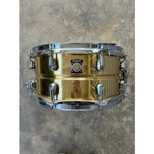 Yamaha Used Yamaha 6.5x13" Brass Snare Drum (Nouveau Lugs) Yamaha Used Yamaha 6.5x13" Brass Snare Drum (Nouveau Lugs)