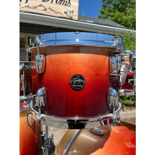 Gretsch Used Gretsch 5pc Renown Shellpack (Natural Walnut Fade)