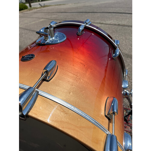 Gretsch Used Gretsch 5pc Renown Shellpack (Natural Walnut Fade)