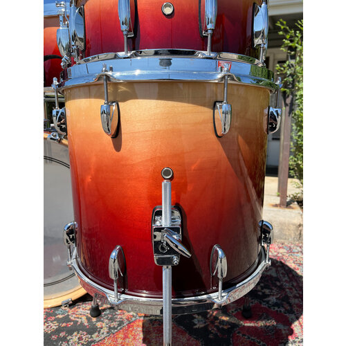 Gretsch Used Gretsch 5pc Renown Shellpack (Natural Walnut Fade)