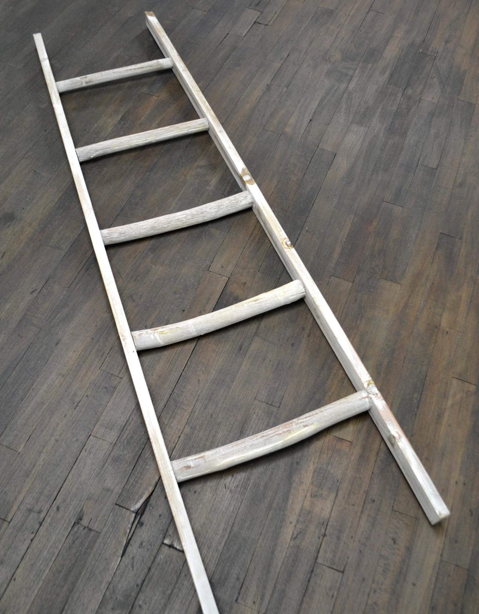 Ladder 71'' white