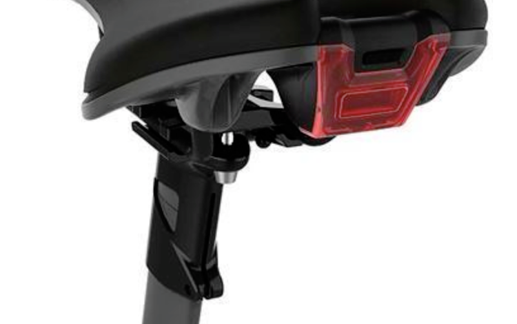 Giant Giant Numen+ UniClip LED USB Taillight + Docking Station Black