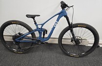 GT DEMO - Sensor Carbon Pro 29 Dusty Blue SM