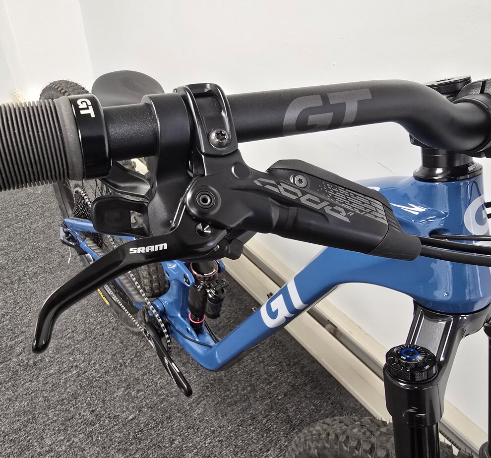 GT DEMO - Sensor Carbon Pro 29 Dusty Blue SM