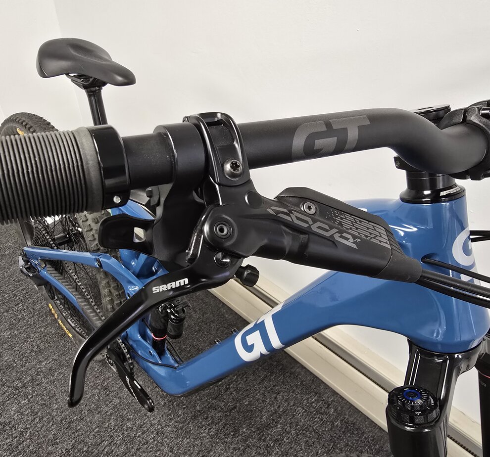 GT DEMO -  Sensor Carbon Pro DSB LG