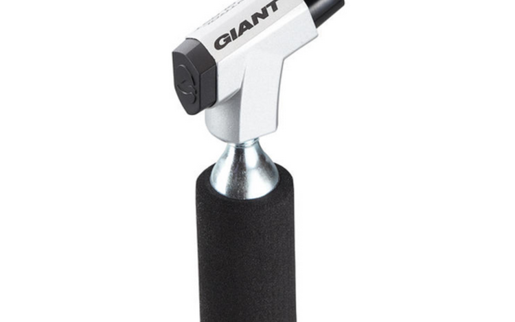 Giant GNT Control Blast 1 CO2 Inflation Kit Silver/Black