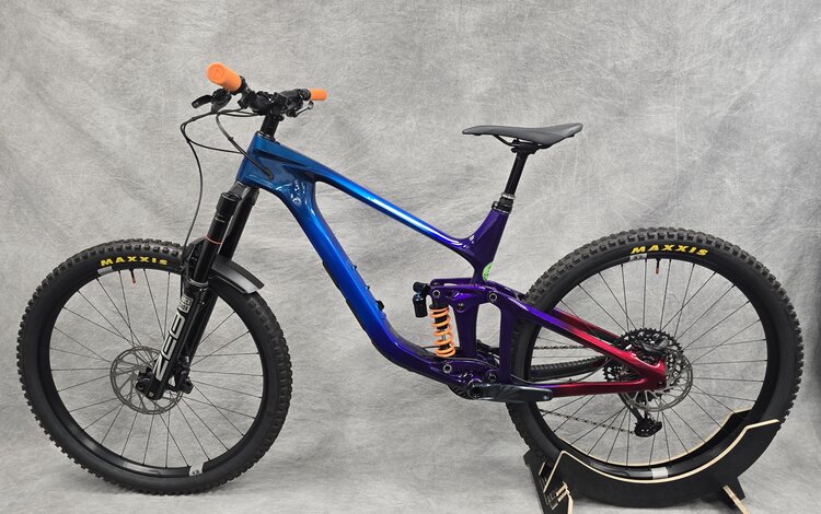 Giant Reign Advanced Pro Rainbow XL - CUSTOM