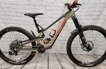2022 Pre Owned Intense Tracer 279 mullet - Medium