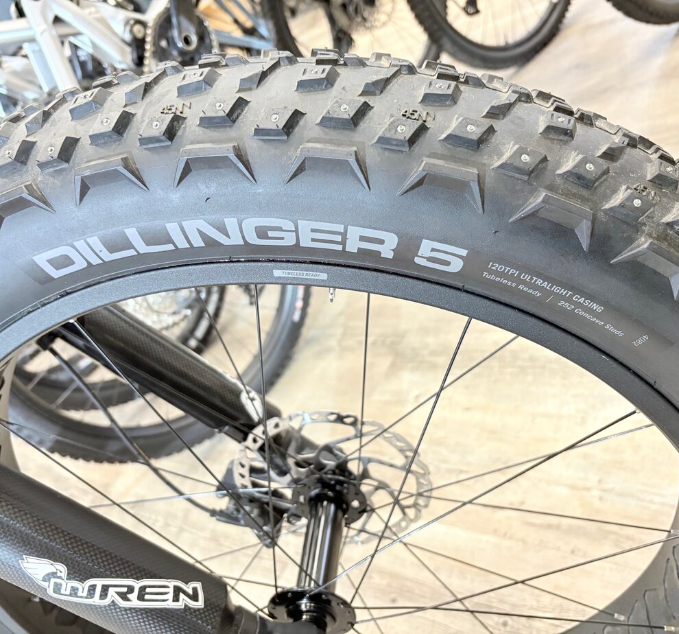 BOREALIS DEMO - BOREALIS CRESTONE , GREEN / SILVER, XL - custom build