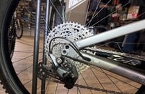 Ibis Pre-Owned Ripley AF Size 2/MD Grey PS DPS Deore 170 Kit, 170mm KS Rage, 40mm BFD, S35 29" AL MS wheelset