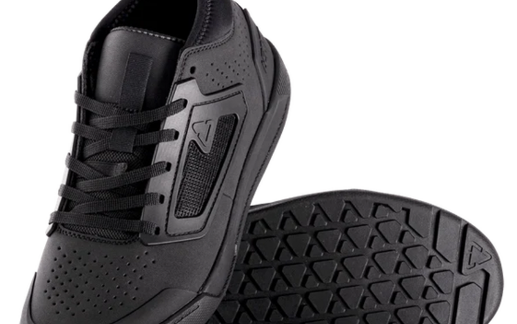 Leatt Shoe Flat 3.0 #US9/UK8.5/EU43/CM27 Black