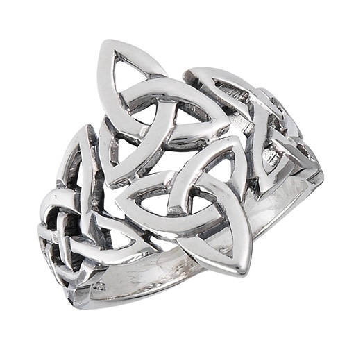 Ring: SS Celtic Triquetras