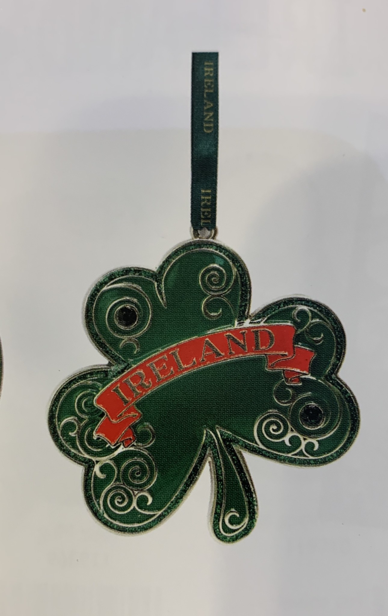 Ornament: Metal Green Shamrock