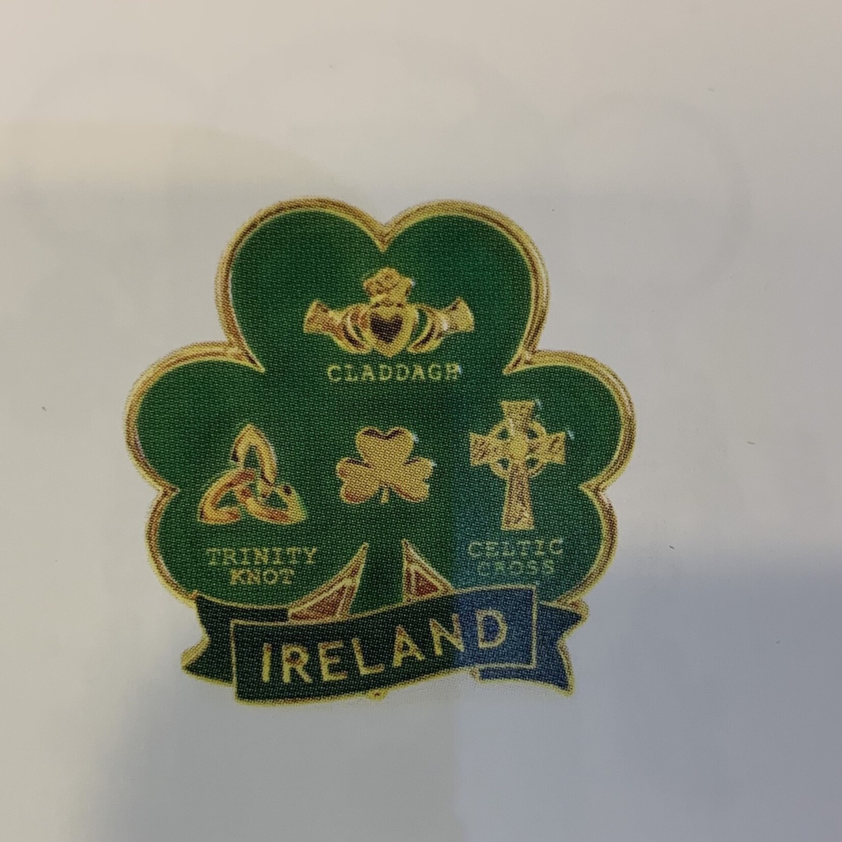 Magnet: Gold Ireland Shamrock