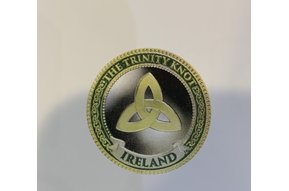 Charm: Collectors Coin Trinity Knot