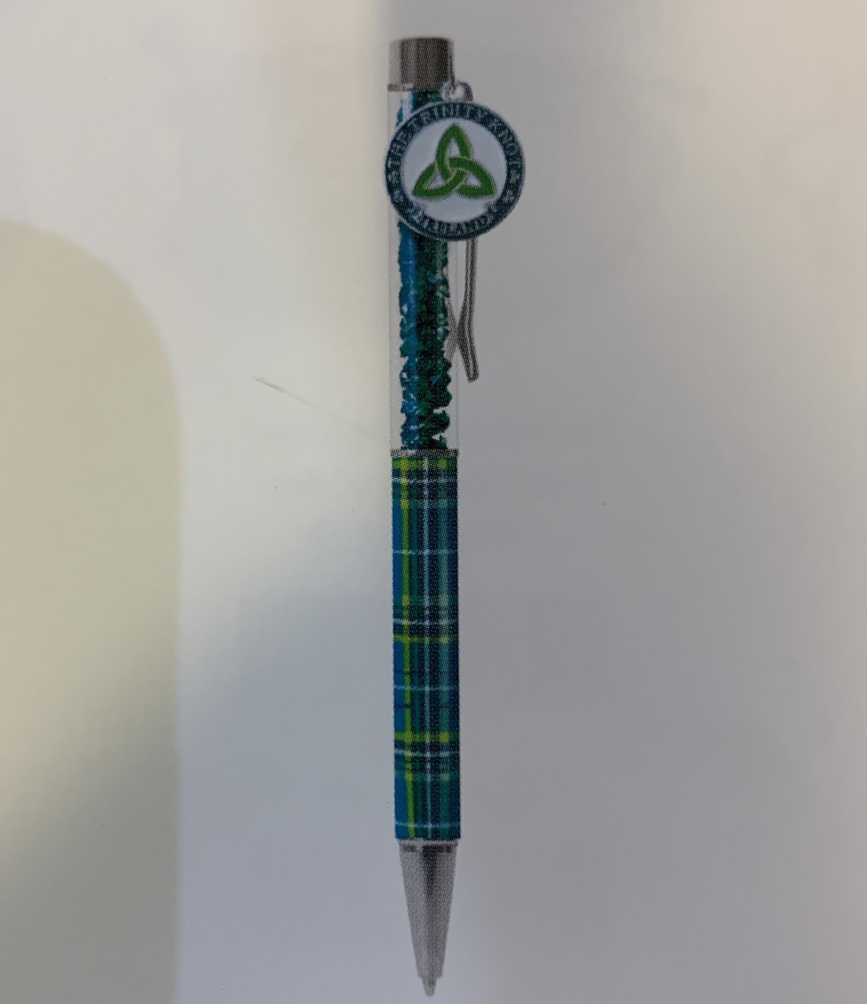 Pen: Crystal Trinity Knot w/ Charm